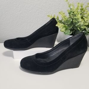 Flexi Black Wedges